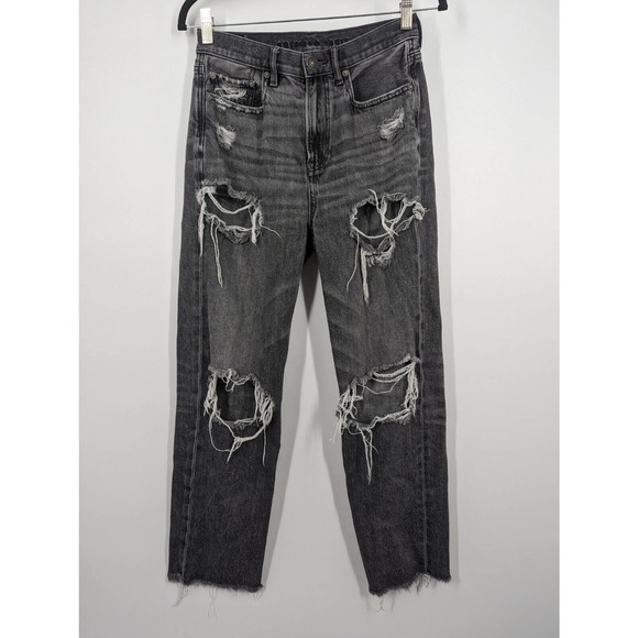 American Eagle Outfitters Denim - American Eagle SZ 4 Black Cotton 90s Boyfriend Jeans Baggy Straight Distressed